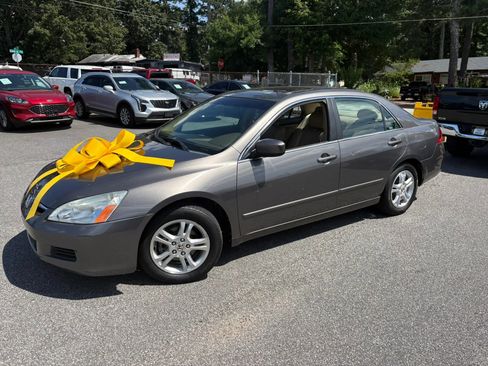 Used 2006 Honda Accord EX image 8