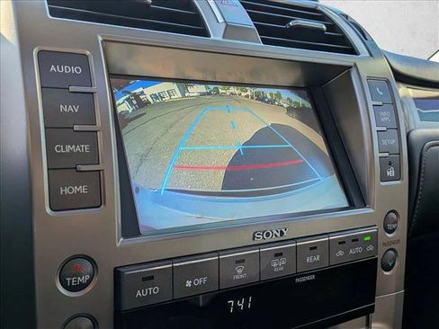 Used 2014 Lexus GX 460 w/ Premium Package AWD/4WD image 13