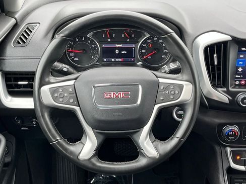 Used 2024 GMC Terrain SLT AWD/4WD image 14