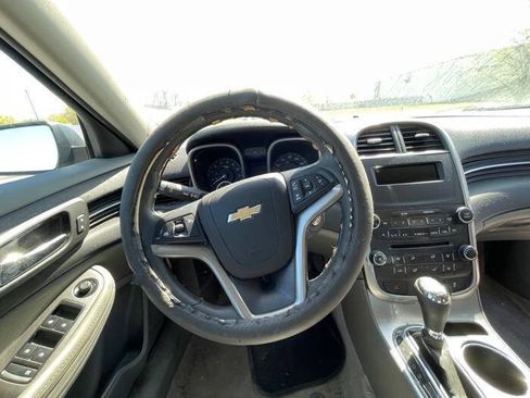 Used 2015 Chevrolet Malibu LS FWD image 32