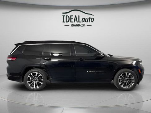 Used 2024 Jeep Grand Cherokee L Overland w/ Advanced Protech Group III image 8