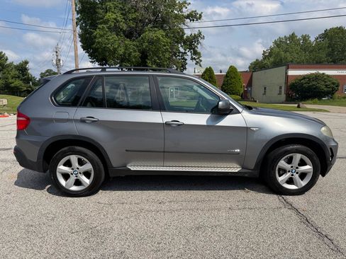 Used 2010 BMW X5 xDrive30i AWD/4WD image 4