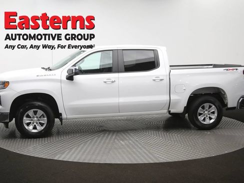 Used 2025 Chevrolet Silverado 1500 LT AWD/4WD image 60