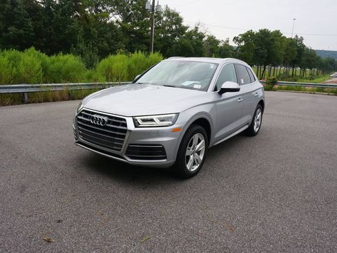 Used 2018 Audi Q5 2.0T Premium Plus w/ Premium Plus Package AWD/4WD image 23