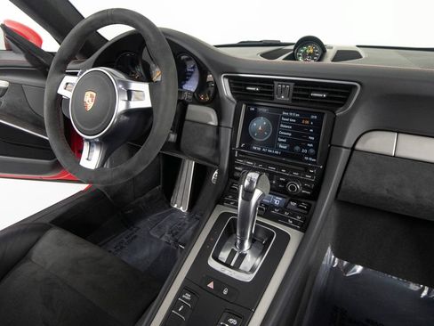 Certified 2015 Porsche 911 GT3 RWD image 35