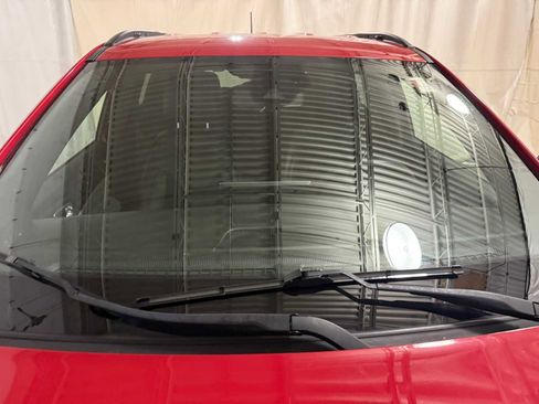 Certified 2023 Jeep Compass Latitude image 14