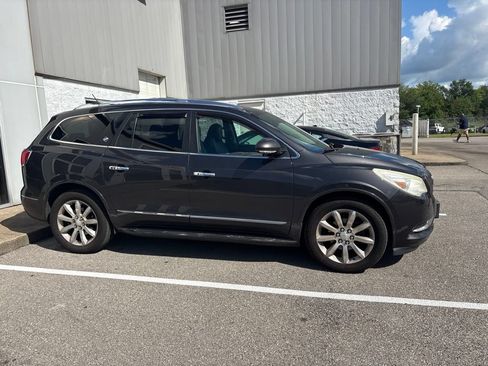 Used 2014 Buick Enclave Premium AWD/4WD image 2