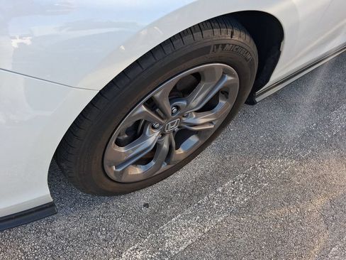 Used 2024 Honda Accord EX image 5