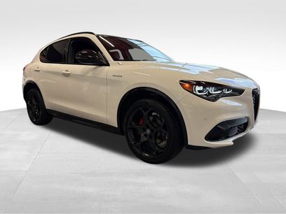 New 2025 Alfa Romeo Stelvio Sprint w/ Veloce Package