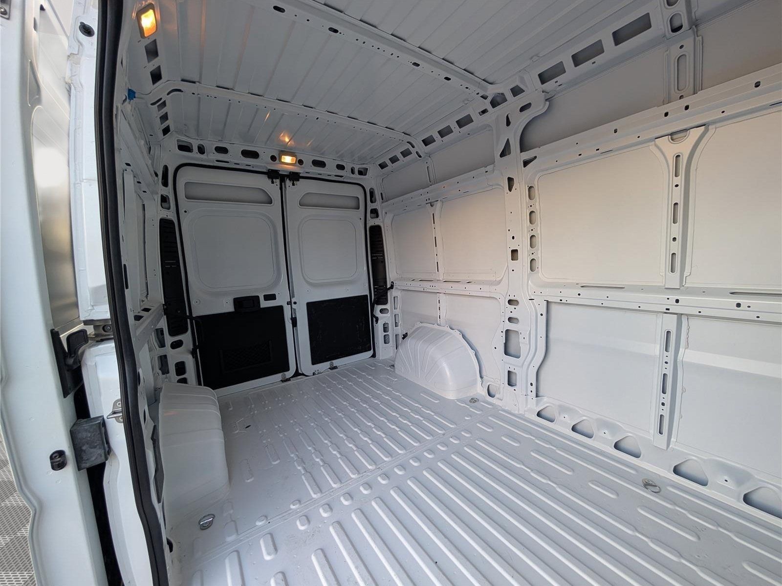 New 2026 RAM ProMaster 2500 w/ Cold Weather Group FWD image 8