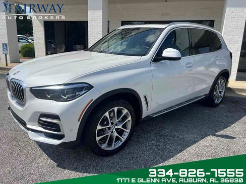 Used 2023 BMW X5 sDrive40i image 2