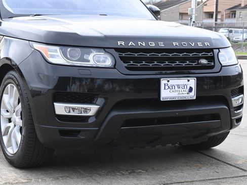 Used 2017 Land Rover Range Rover Sport HSE image 29