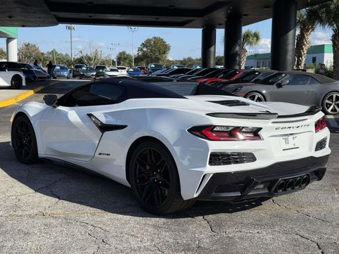 Used 2024 Chevrolet Corvette Z06 w/ Stealth Interior Trim Package image 5