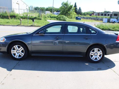 Used 2011 Chevrolet Impala LT w/ Luxury Edition Package FWD image 5