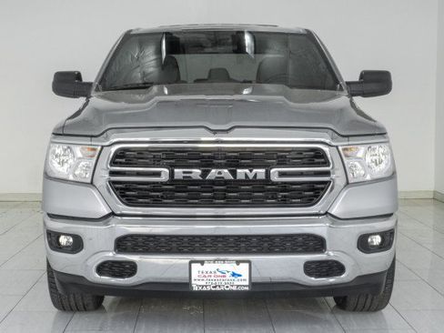 Used 2022 RAM 1500 Big Horn AWD/4WD image 3