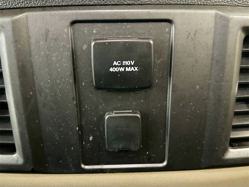 Used 2016 Ford F150 XLT w/ Equipment Group 302A Luxury image 23