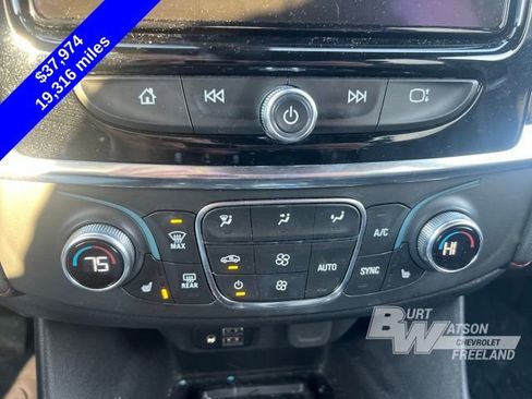 Used 2023 Chevrolet Traverse RS w/ LPO, Floor Liner Package image 16
