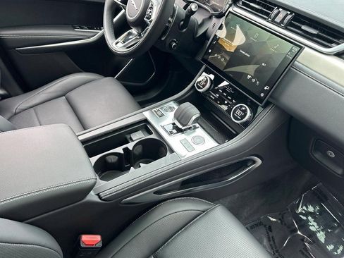 New 2025 Jaguar F-PACE R-Dynamic S AWD/4WD image 27