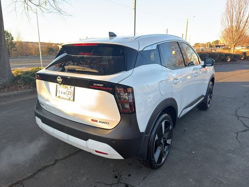 New 2026 Nissan Kicks SR w/ SR Premium Package image 7