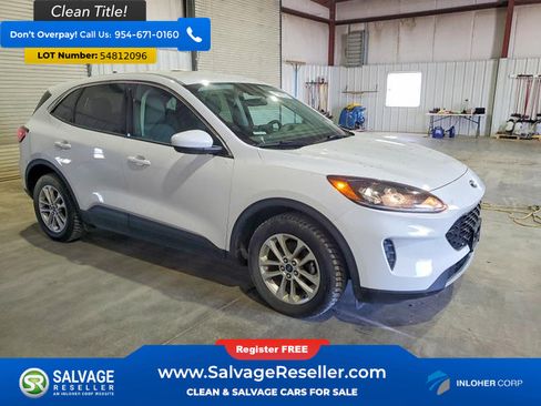 Used 2021 Ford Escape SE w/ Cold Weather Package FWD image 5