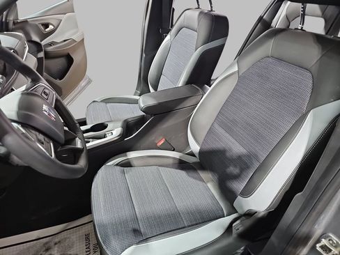 Certified 2024 Buick Envista Preferred w/ Convenience I Package image 18