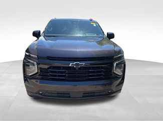 Used 2025 Chevrolet Suburban RST w/ Advanced Technology Package AWD/4WD video 2