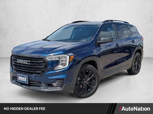 Used 2022 GMC Terrain SLE w/ Elevation Edition FWD image 1