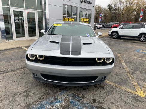 Used 2023 Dodge Challenger SXT w/ Plus Package RWD image 14