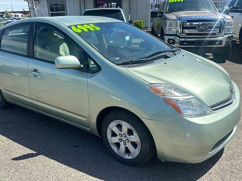 Used 2007 Toyota Prius image 2