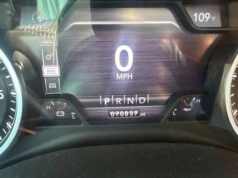 Used 2021 RAM 1500 Laramie AWD/4WD image 18