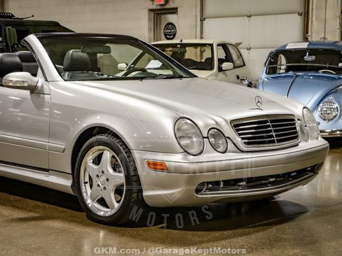 Used 2001 Mercedes-Benz CLK 430 Cabriolet image 28