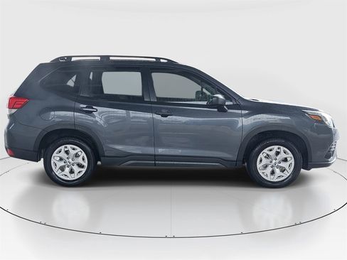 Used 2024 Subaru Forester image 8