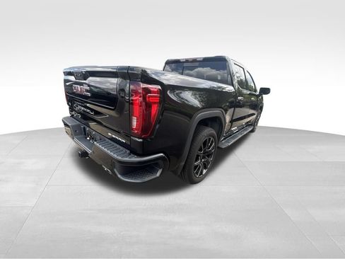 Used 2023 GMC Sierra 1500 Denali w/ Technology Package AWD/4WD image 7