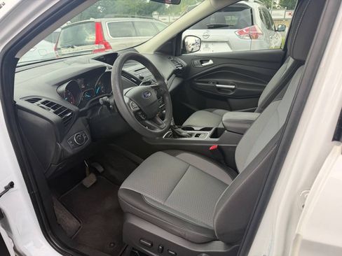 Used 2017 Ford Escape SE AWD/4WD image 7
