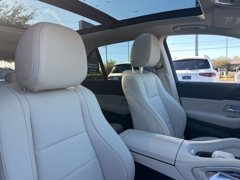New 2026 Mercedes-Benz GLE 450 4MATIC image 36