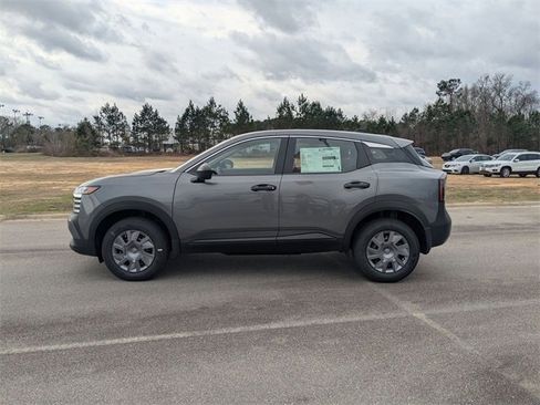 New 2026 Nissan Kicks S image 6