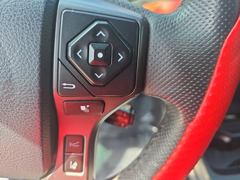 Used 2020 Toyota Tacoma TRD Off-Road AWD/4WD image 16