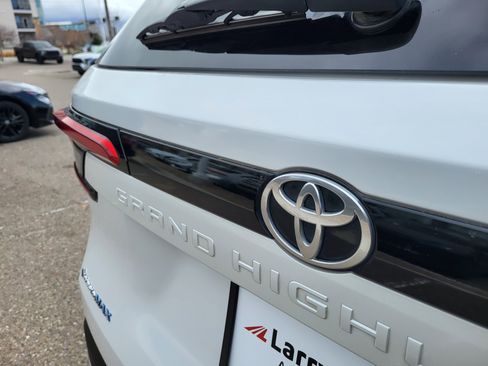 Certified 2024 Toyota Grand Highlander AWD Hybrid image 24