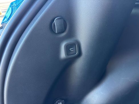 Used 2022 Jeep Compass Latitude w/ Sun and Sound Group image 6