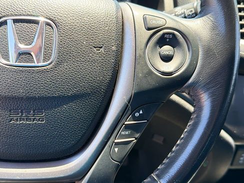 Used 2017 Honda Pilot EX-L image 18