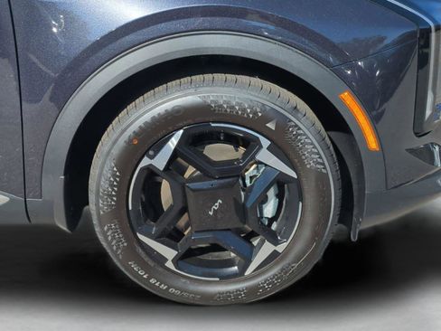 New 2026 Kia Sportage EX image 12