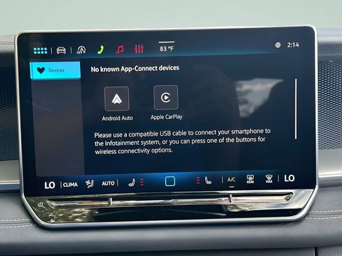 New 2026 Volkswagen Tiguan SE R-Line image 18