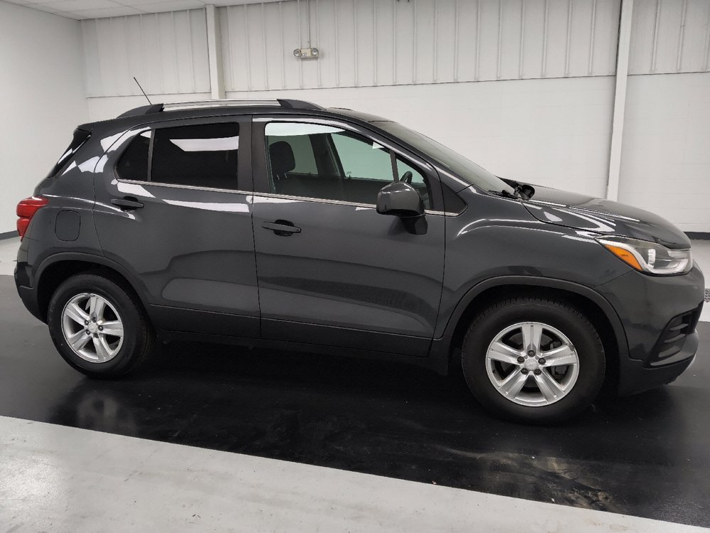 Used 2017 Chevrolet Trax LT FWD image 11