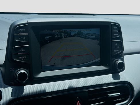 Used 2021 Hyundai Kona SE w/ Cargo Package FWD image 11