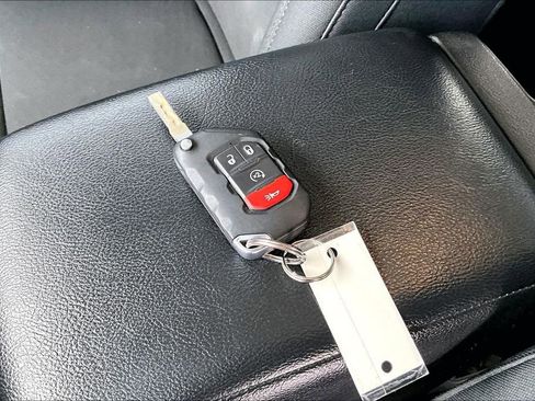 Used 2020 Jeep Wrangler Unlimited Sport image 33