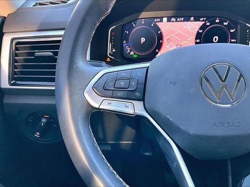 Used 2023 Volkswagen Atlas SEL image 23