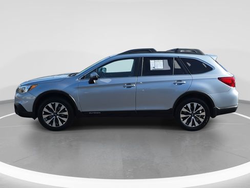Used 2016 Subaru Outback 2.5i Limited image 8
