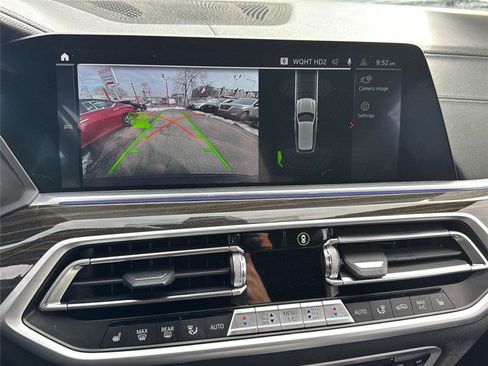 Used 2021 BMW X5 xDrive40i w/ Premium Package 2 image 16