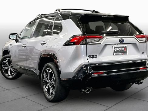 Used 2024 Toyota RAV4 XSE w/ Weather Package AWD/4WD image 11