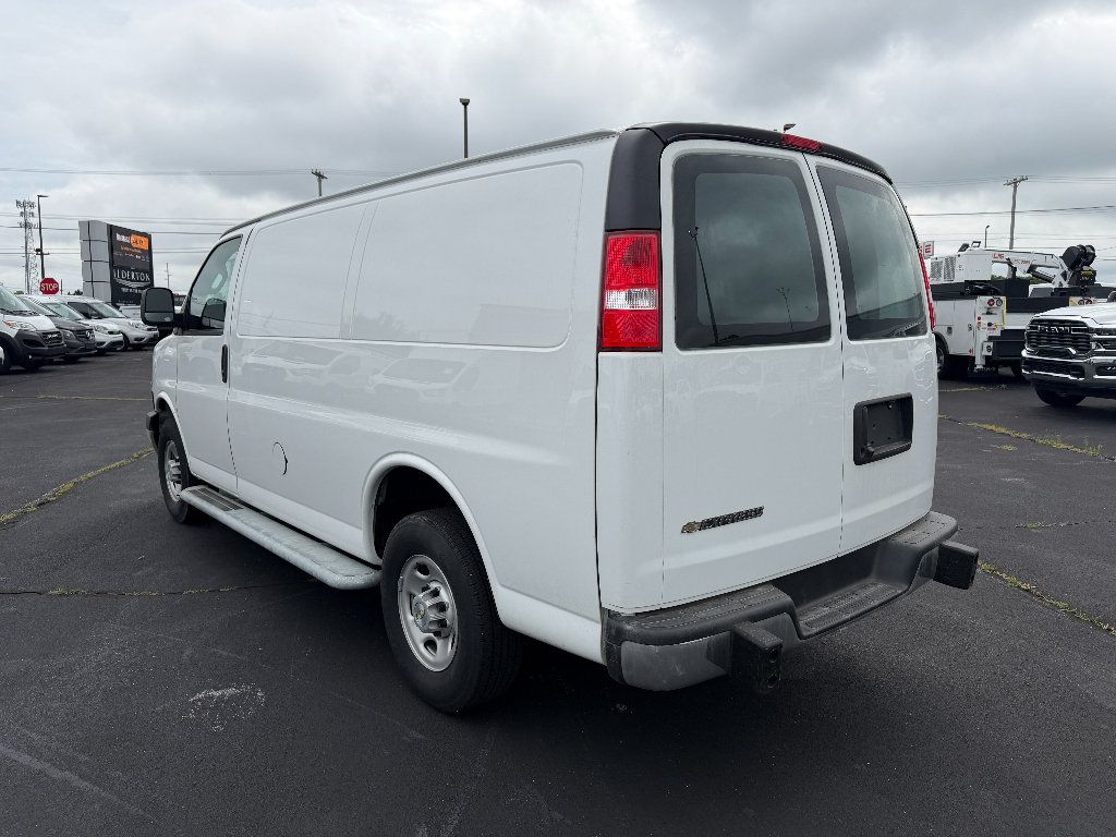 Used 2024 Chevrolet Express 2500 w/ Driver Convenience Package RWD image 6